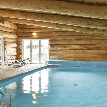 In With Sauna